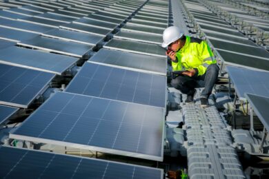 Peyrolles-en-Provence Floating Solar PV